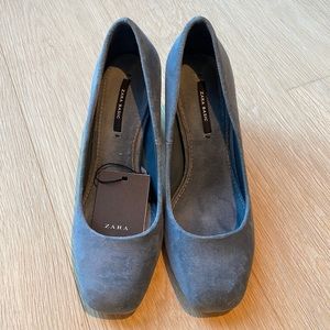 Zara Brand New Light Blue Suede Pumps